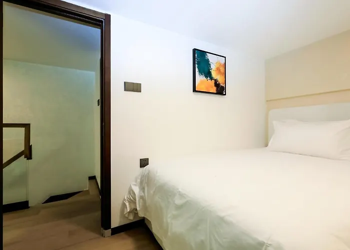 Shenzhen Fashion Loft Apartment